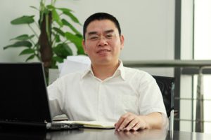 【凤凰网】领导力：是给年轻人一方天地和事业