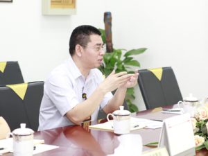 南京市残疾人联合会谢德俊理事长一行莅临焦点科技参观
