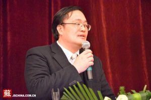 【中国江苏网】外籍专家为江阴外贸企业“支招” 破解欧债难题
